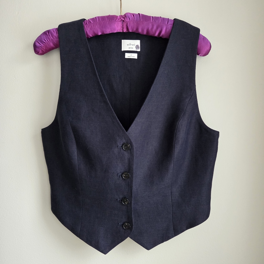 Wilfred Vest EUC Aritzia Pacino Vest Top Dark Navy Linen Lyocell  Sz 2 (A)